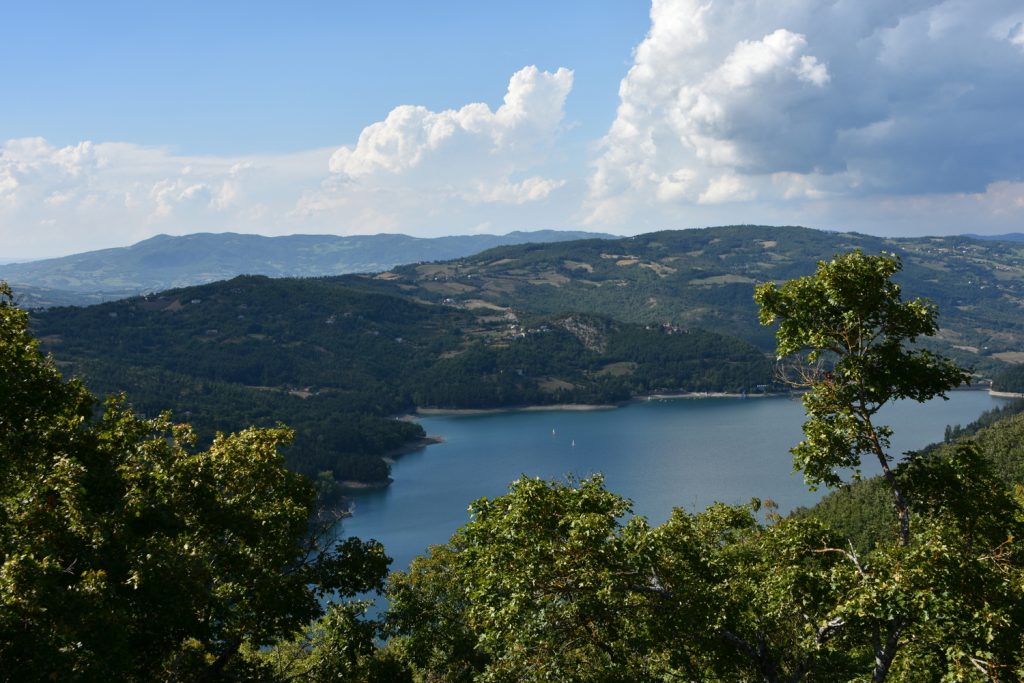 Lago di Suviana.