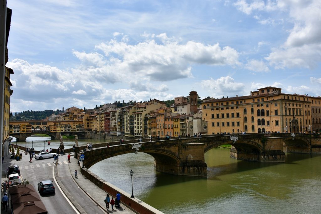 Palazzo Gianfigliazzi Bonaparte - panorama sul centro con ponte e ponte vecchio.