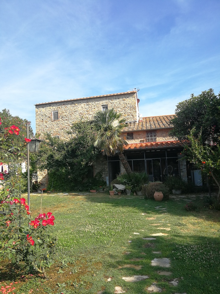 Relais del Pievano - giardino e struttura.