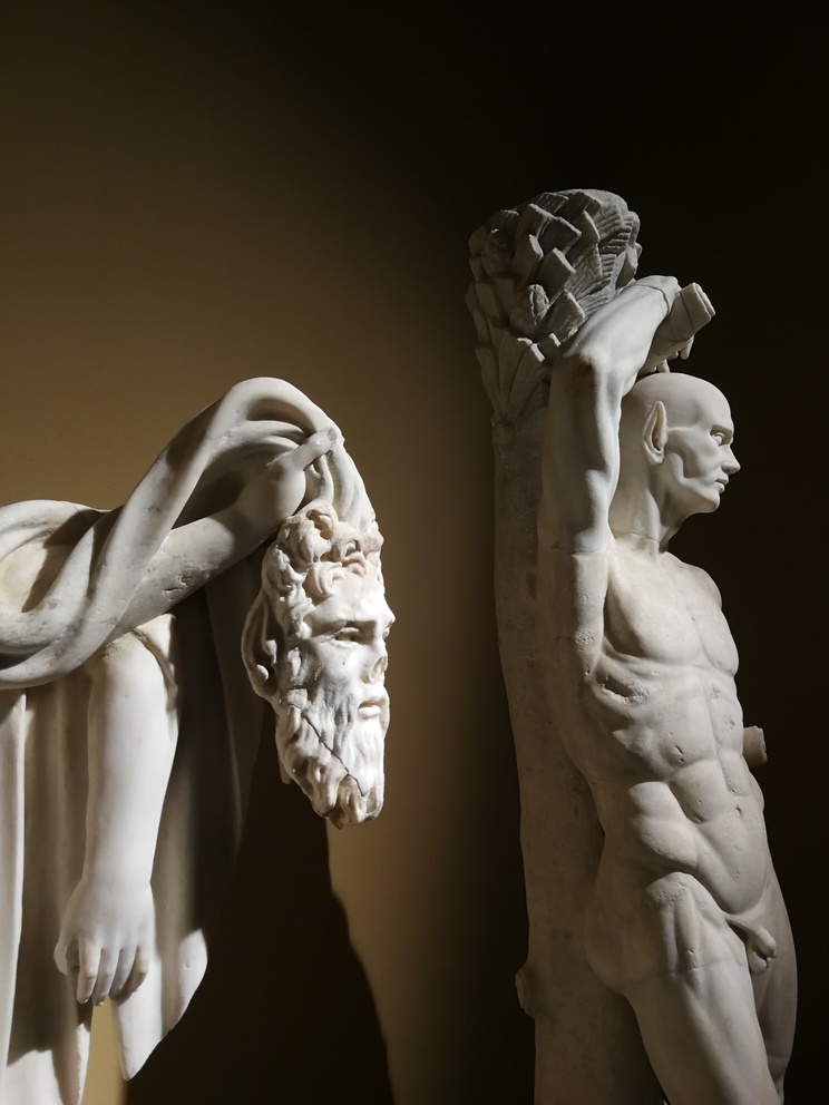 I Marmi Torlonia - Apollo e Marsia (parti antiche del I sec. d.C.), particolare.