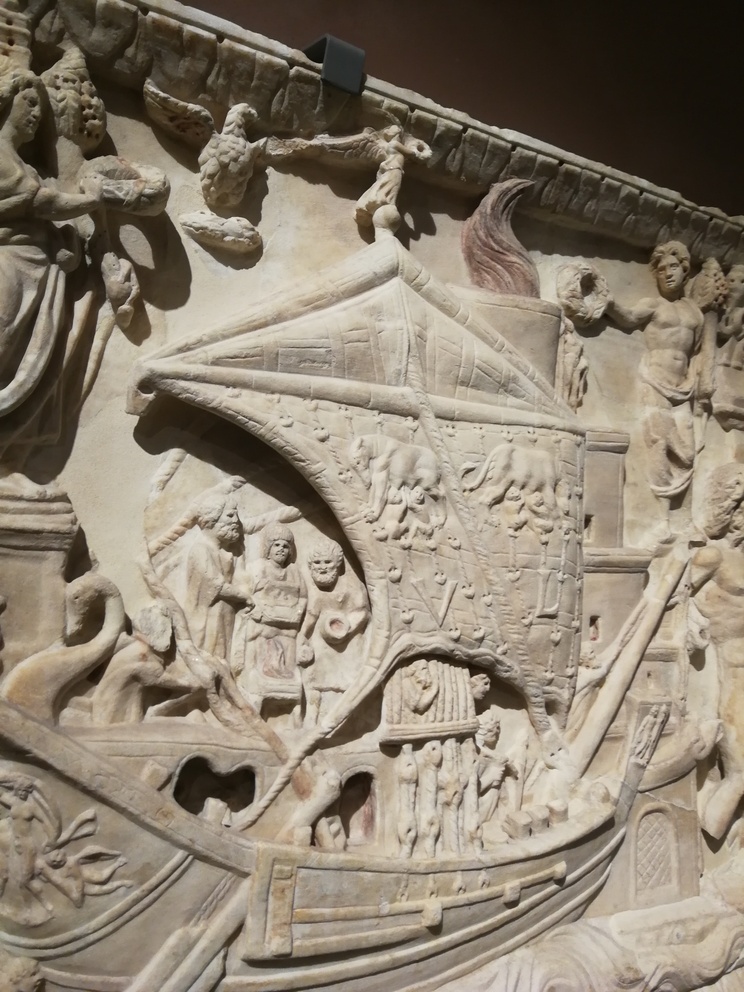 I Marmi Torlonia - bassorilievo con veduta del Portus Augusti, 200 d.C.