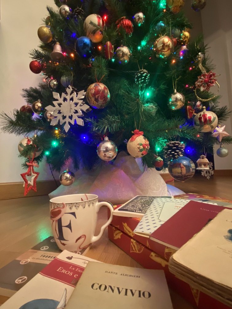 Piccoli libri sotto l'albero.
