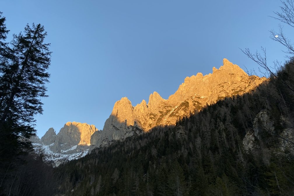 Enrosadira - Pale di San Martino in Val Canali.