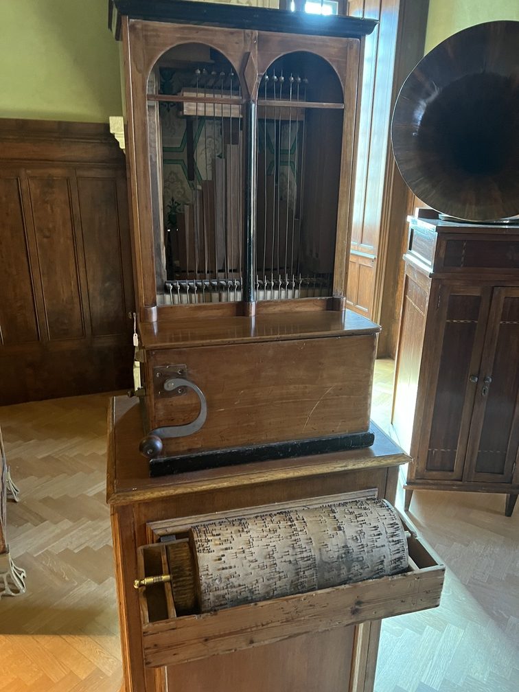 La Rocchetta Mattei - collezione Marino Marini.