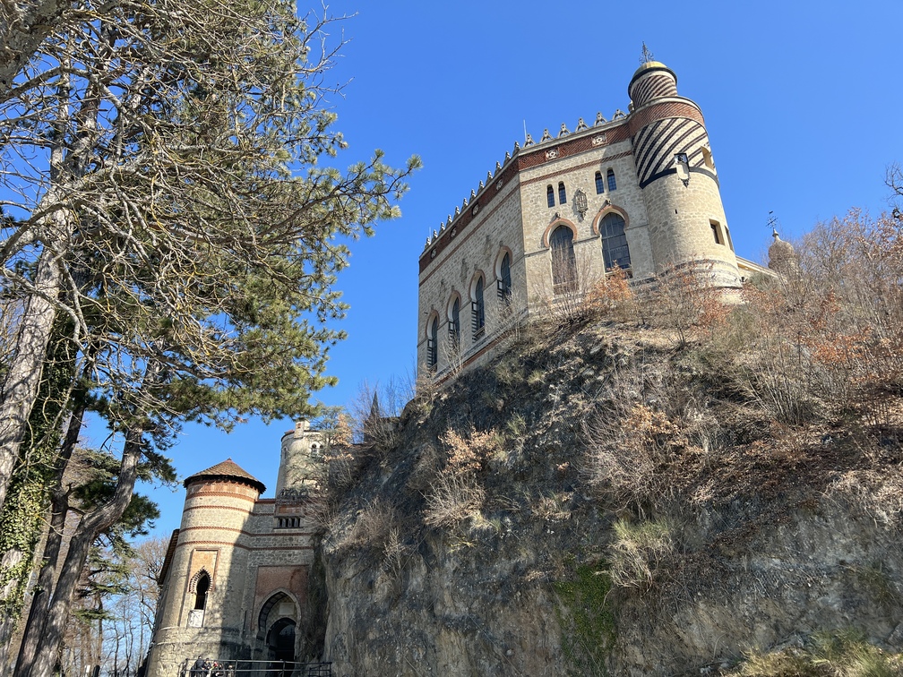 La Rocchetta Mattei.