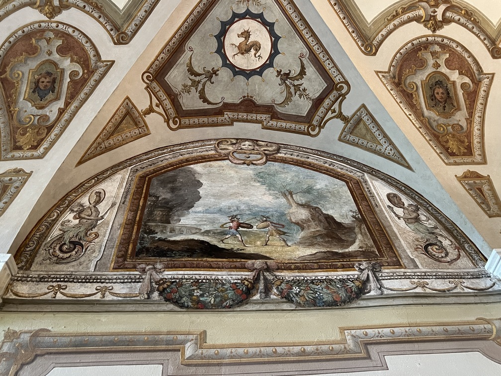 Villa di Careggi - affreschi nella sala del camino, opera di Michelangelo Cinganelli, raffiguranti scene della "Gerusalemme liberata".