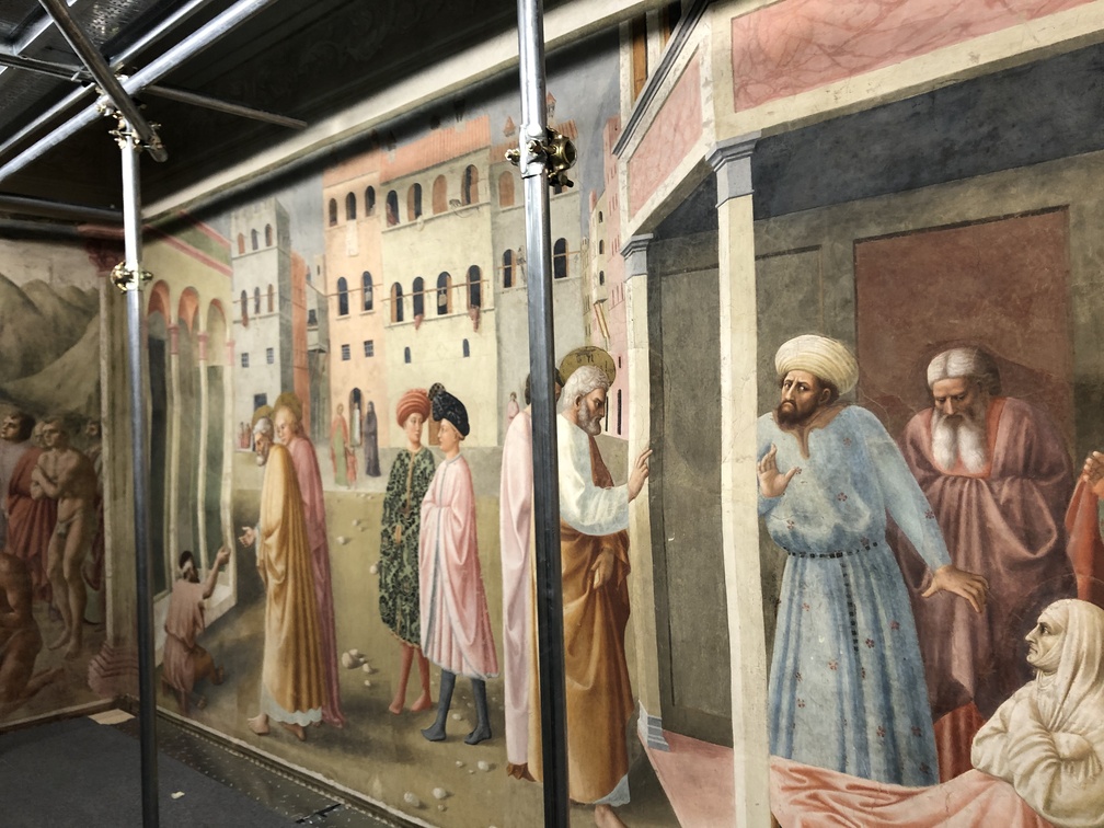 Cappella Brancacci - particolare: Masolino, La guarigione dello zoppo
e la resurrezione di Tabita.