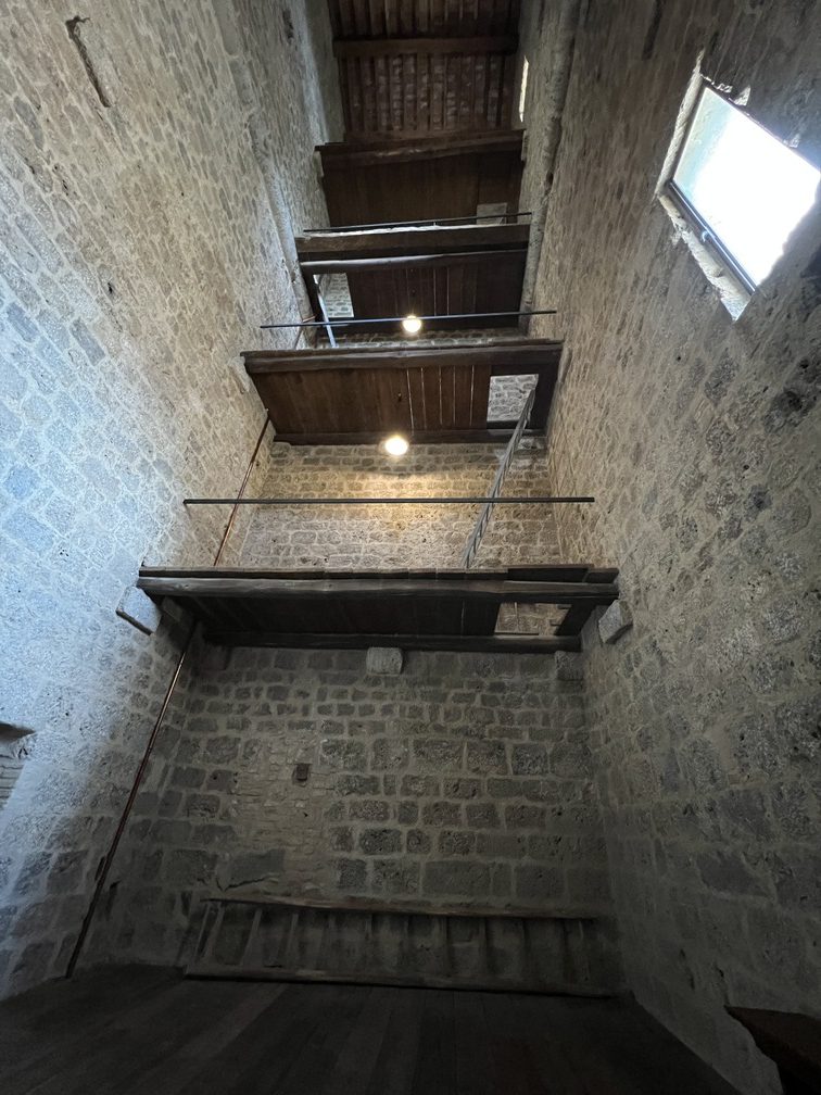Torre e Casa Campatelli - interno della torre.