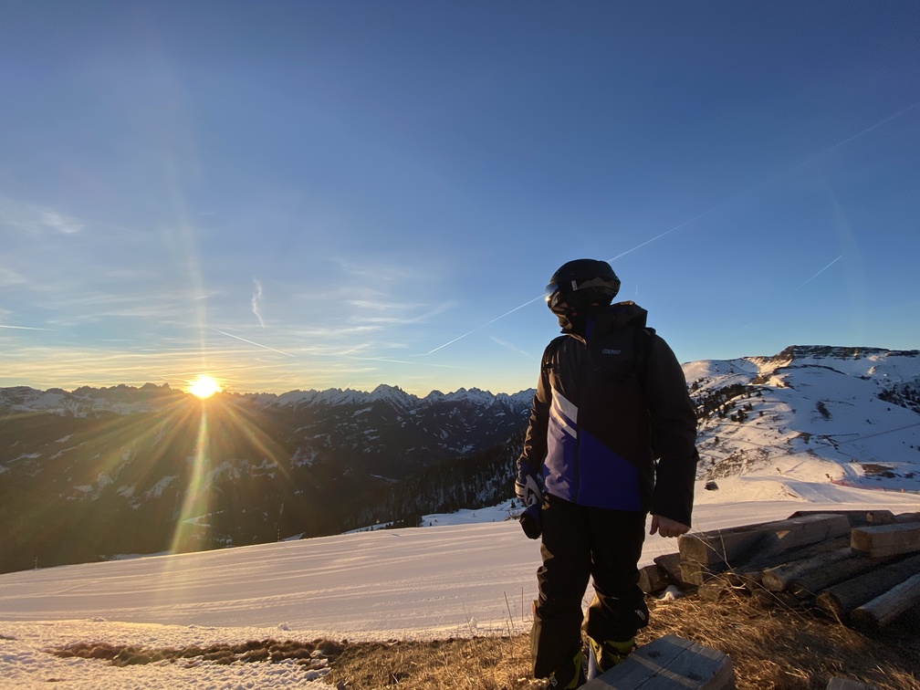Trentino Ski Sunrise a Passo Feudo - Lorenzo all'alba.