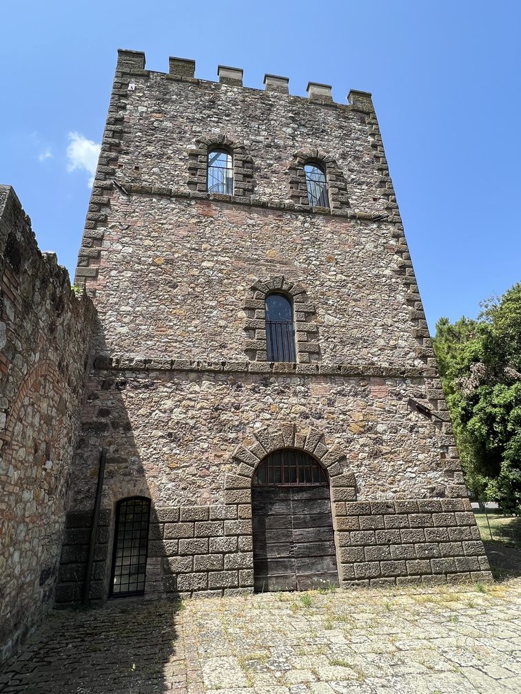 Museo delle Miniere a Montecatini Val di Cecina - torretta.