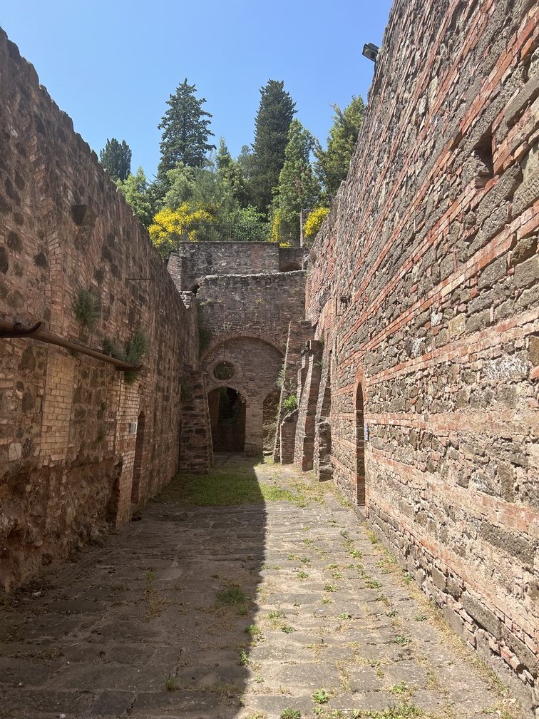 Museo delle Miniere a Montecatini Val di Cecina - esterno.