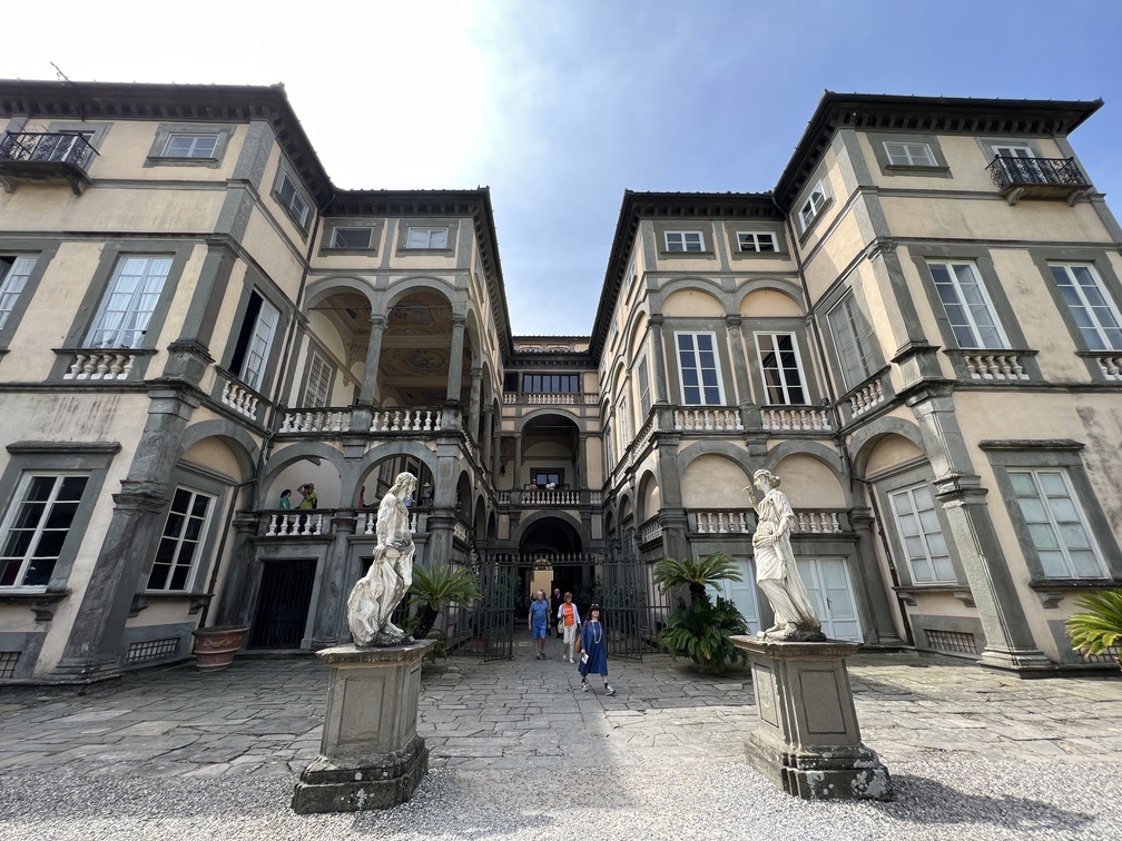 Palazzo Pfanner.