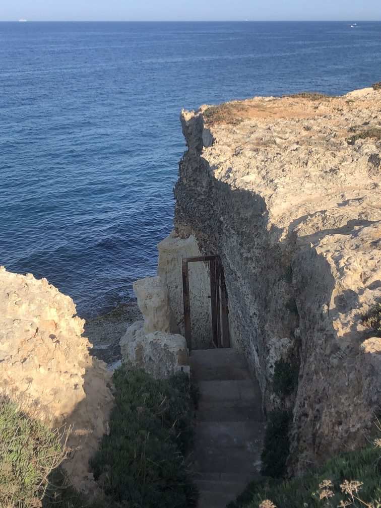 Faraglioni di Sant'Andrea.