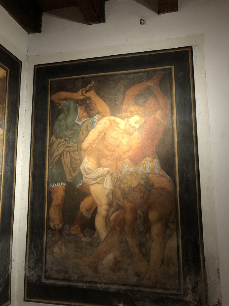 Chiesa di San Vigilio - chiostro, affresco di Domenico Bonora.