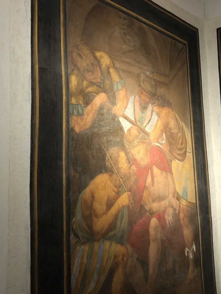 Chiesa di San Vigilio - chiostro, affresco di Domenico Bonora.