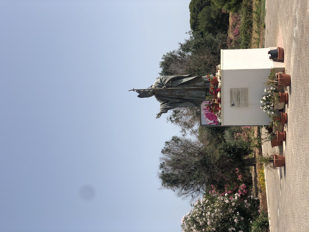Statua del Papa.