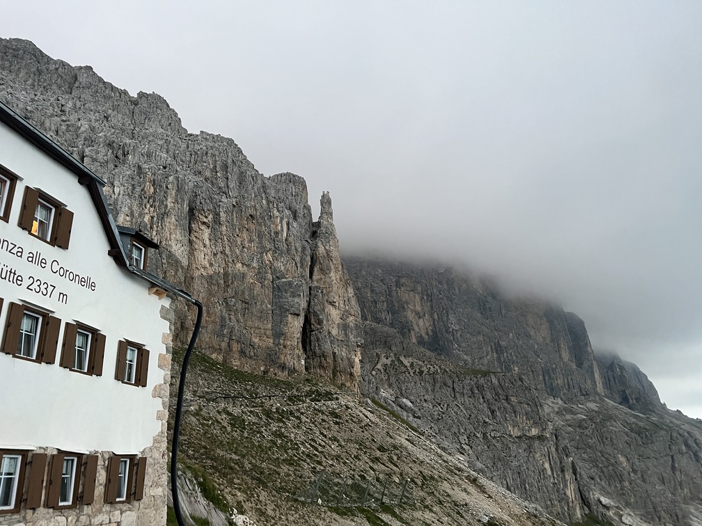 Rifugio Fronza alle Coronelle.