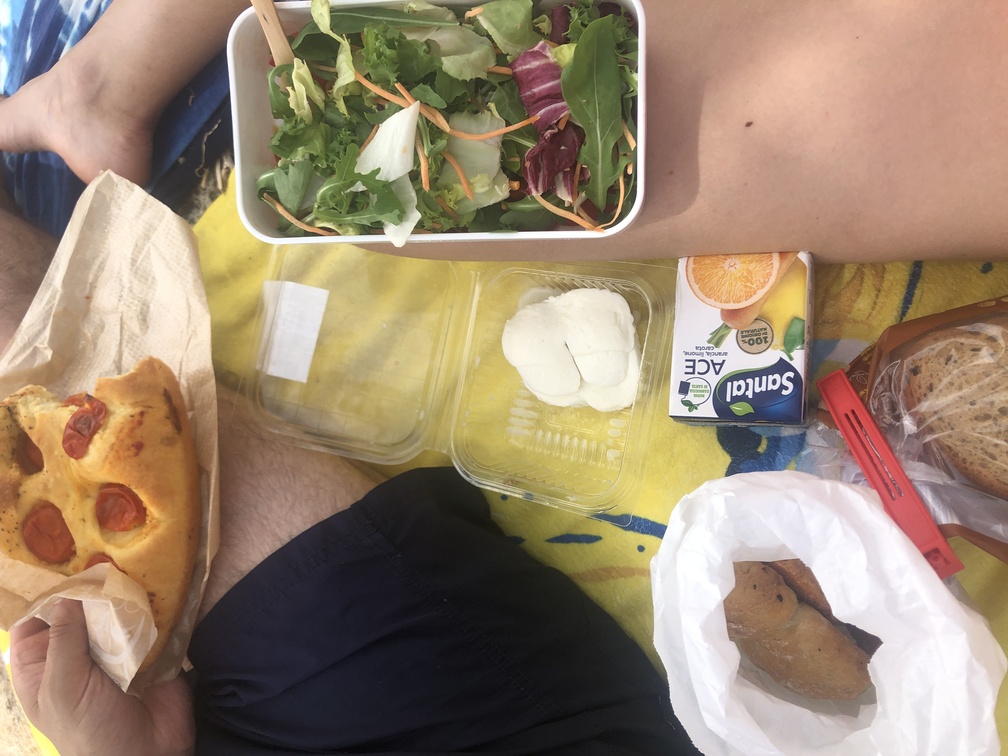 Pranzo al sacco a Porto Badisco.