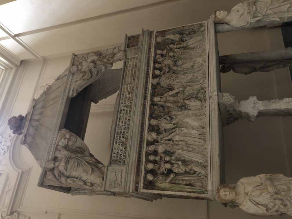 Salerno - Duomo, monumento funebre.