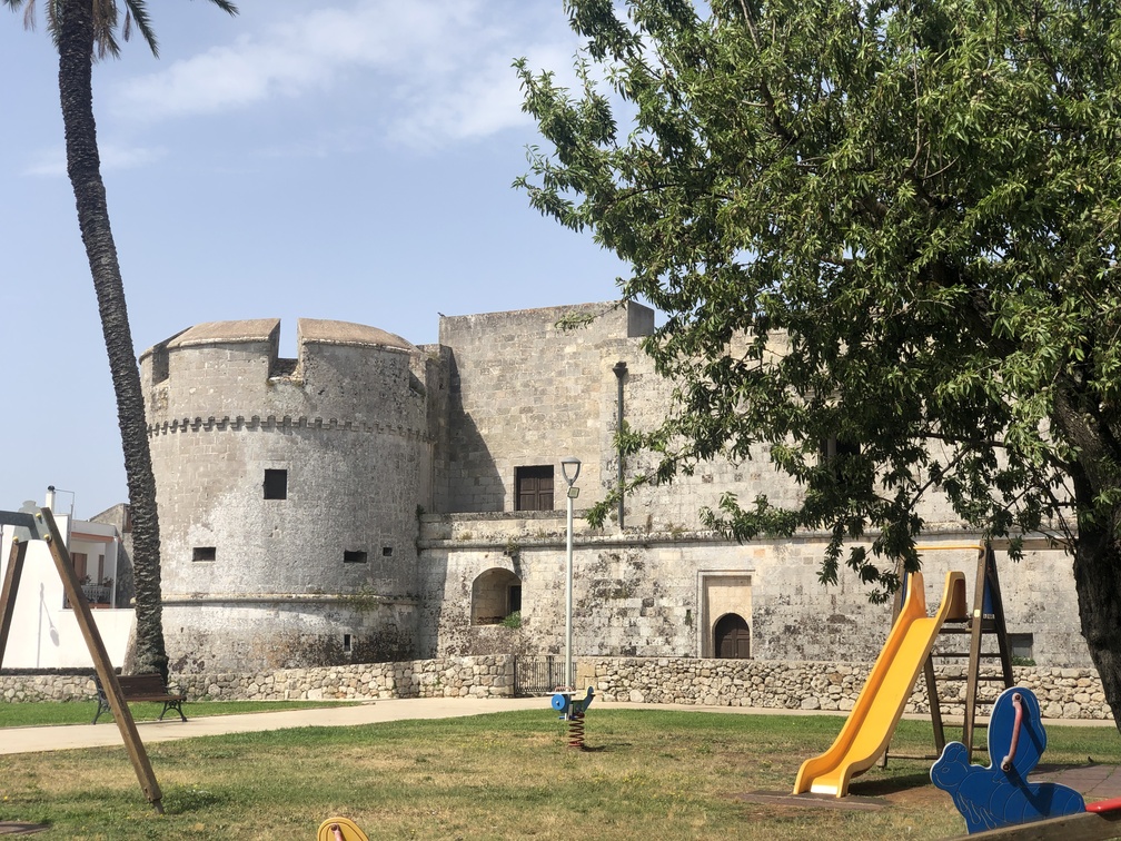 Andrano - Castello Spinola - Caracciolo.