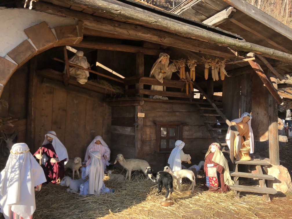 Varena - presepe La via di Betlemme.