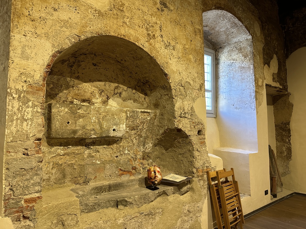 Badia di San Salvatore a Vaiano - cucina.