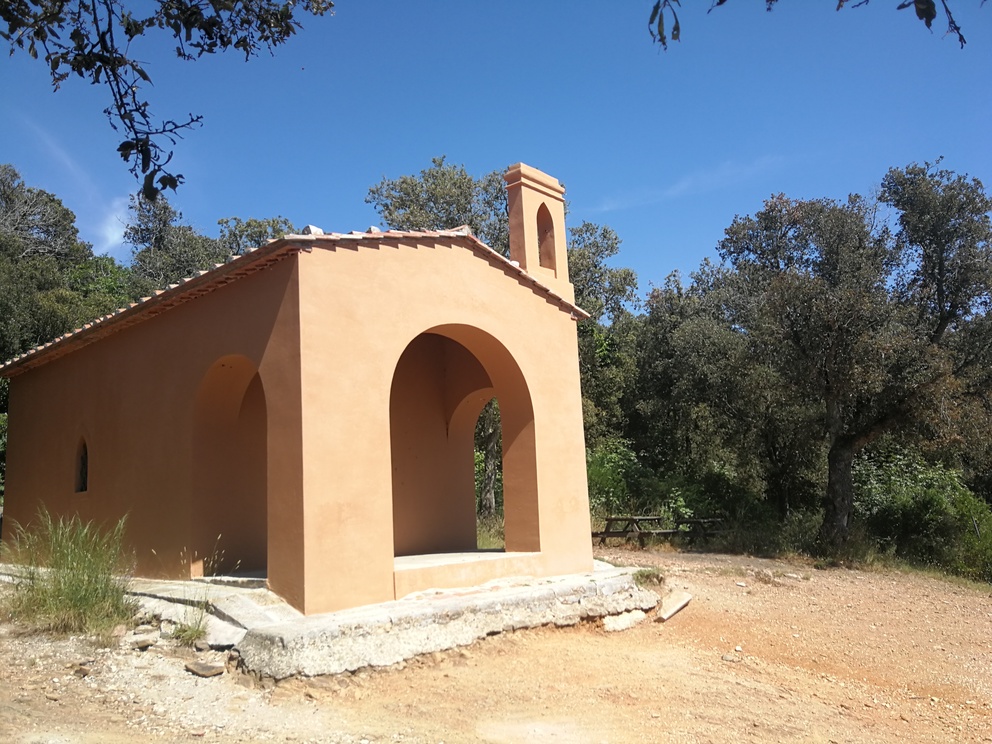 Promontorio di Populonia - Chiesa di San Quirico.