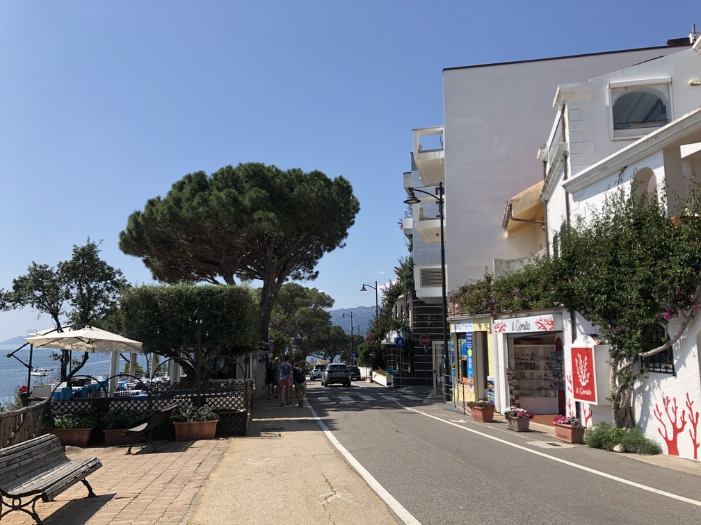 Cala Gonone - Lungomare Palmasera.