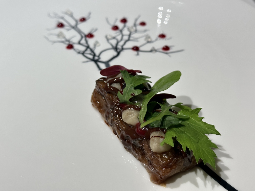 Ristorante Chic Nonna, Firenze - antipasto di Melanzana marinata al miso, cioccolato e lampone.