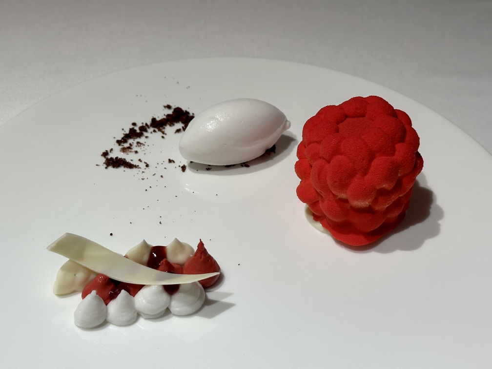 Ristorante Chic Nonna, Firenze - Cremoso al lampone, cocco e vaniglia.