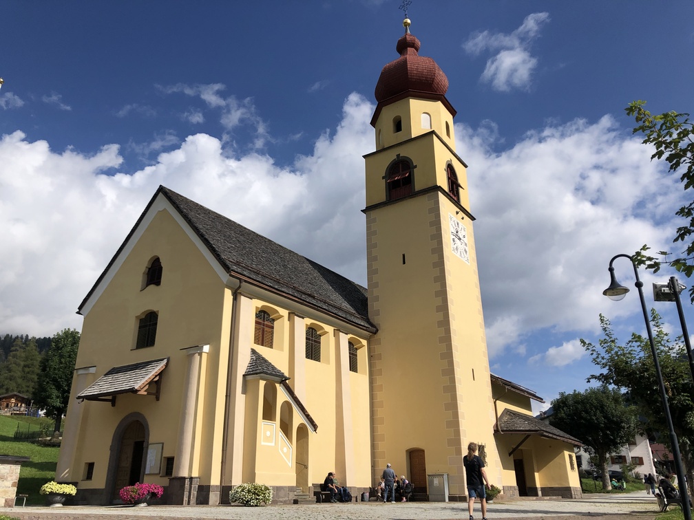 Soraga di Fassa - Chiesa dei Santi Pietro e Paolo.