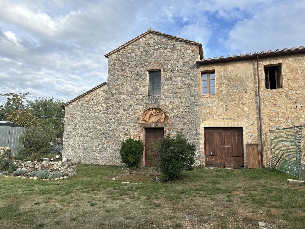 Pieve dei Santi Giusto e Clemente a Balli.