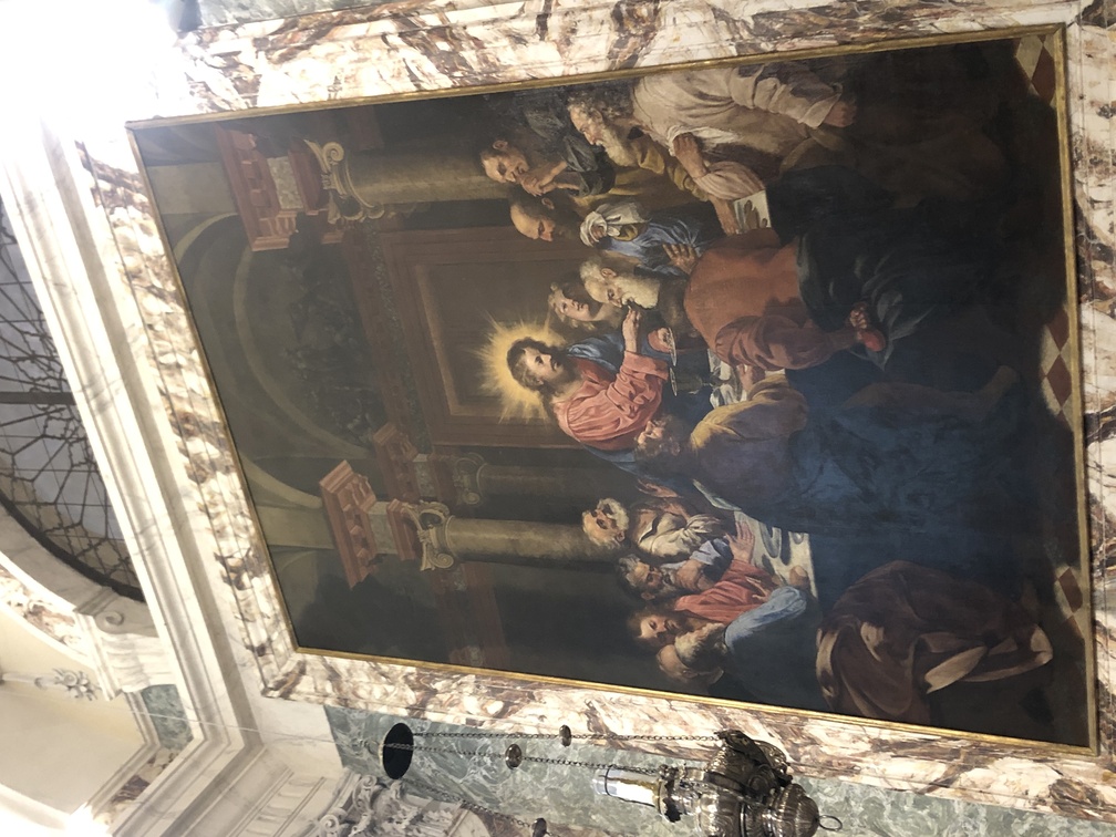 Pieve di Santa Maria Assunta a Cavalese - dipinto di Giuseppe Alberti nel presbiterio.