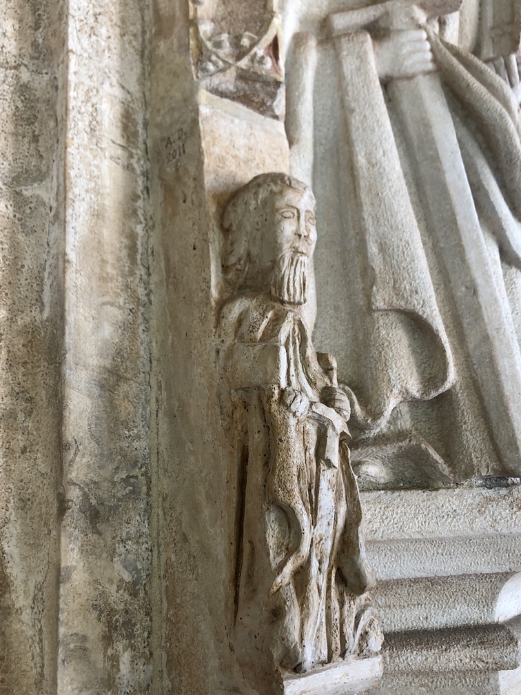 Pieve di Santa Maria Assunta a Cavalese - portale, San Paolino.