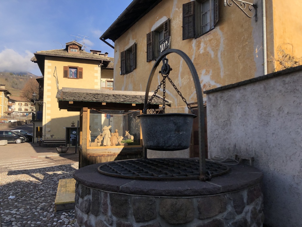 Castello di Fiemme - pozzo di età medievale e moderna.