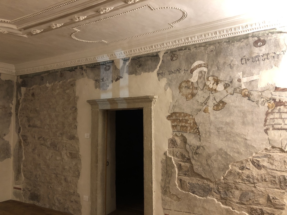 Casa Bertelli - ciclo di affreschi interno.
