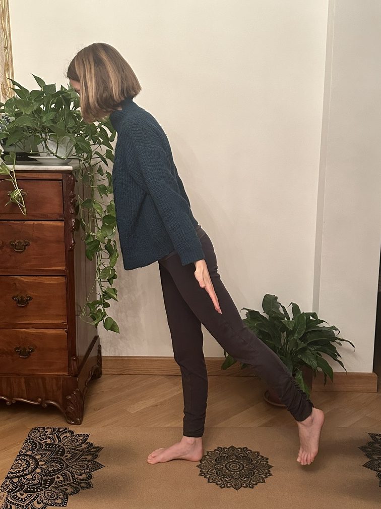 Guerriero 3 - Virabhadrasana 3 (inizio).