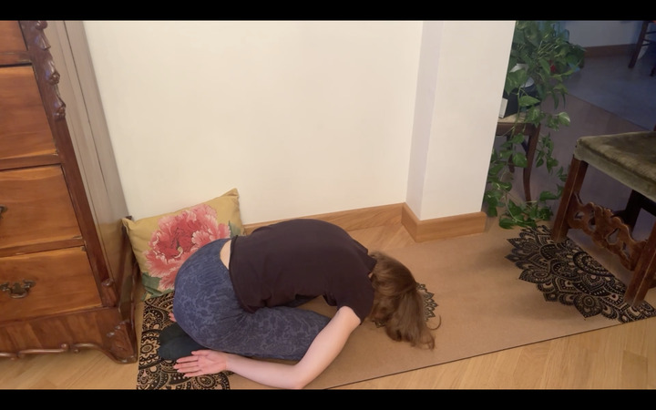 Yoga - Balasana.