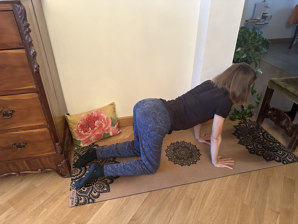 Yoga - posizione della mucca.