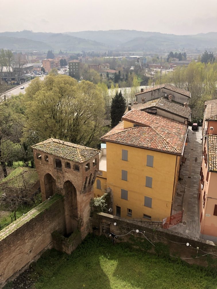 Rocca di Vignola - panorama dai camminamenti.