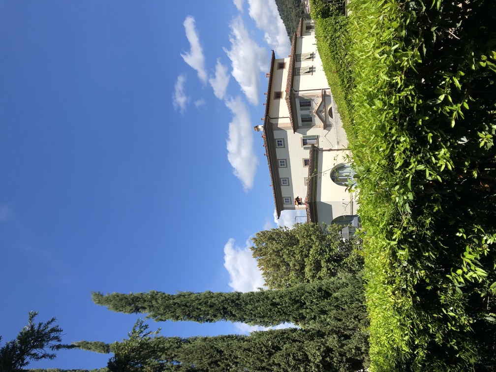 Villa Solaria.