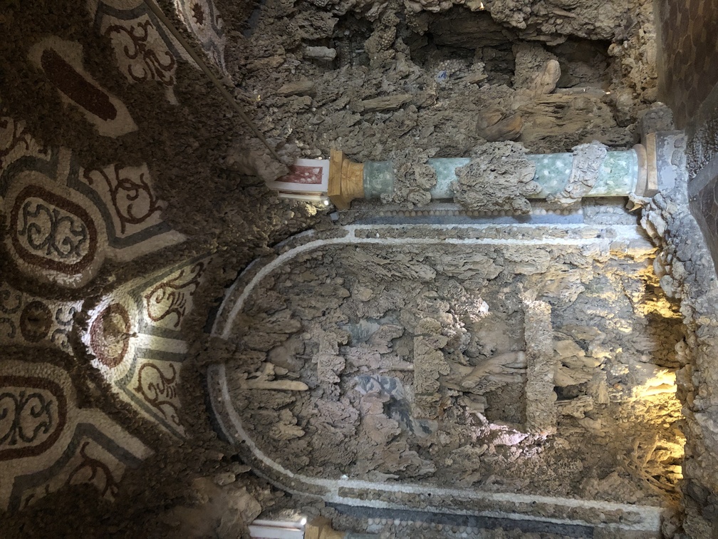 Villa Salviati - grotta.