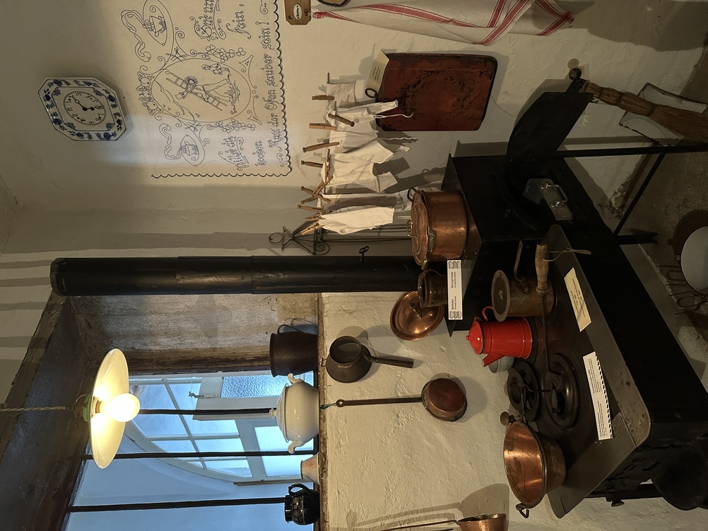 Museo della Cultura Popolare di Egna - cucina abitabile.