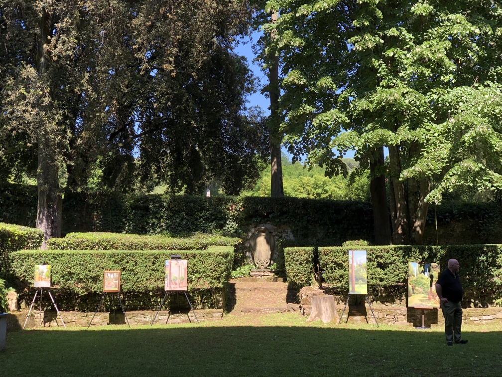 Giardino di San Francesco di Paola a Firenze - esposizione.