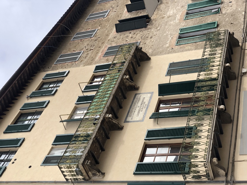 Colle Val d'Elsa - casa dove abitò Garibaldi in piazza Sant'Agostino.