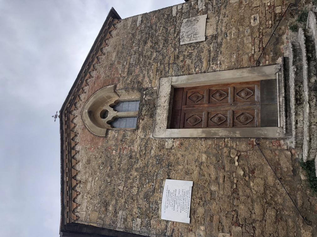 Colle Val d'Elsa - Chiesa di Spugna.