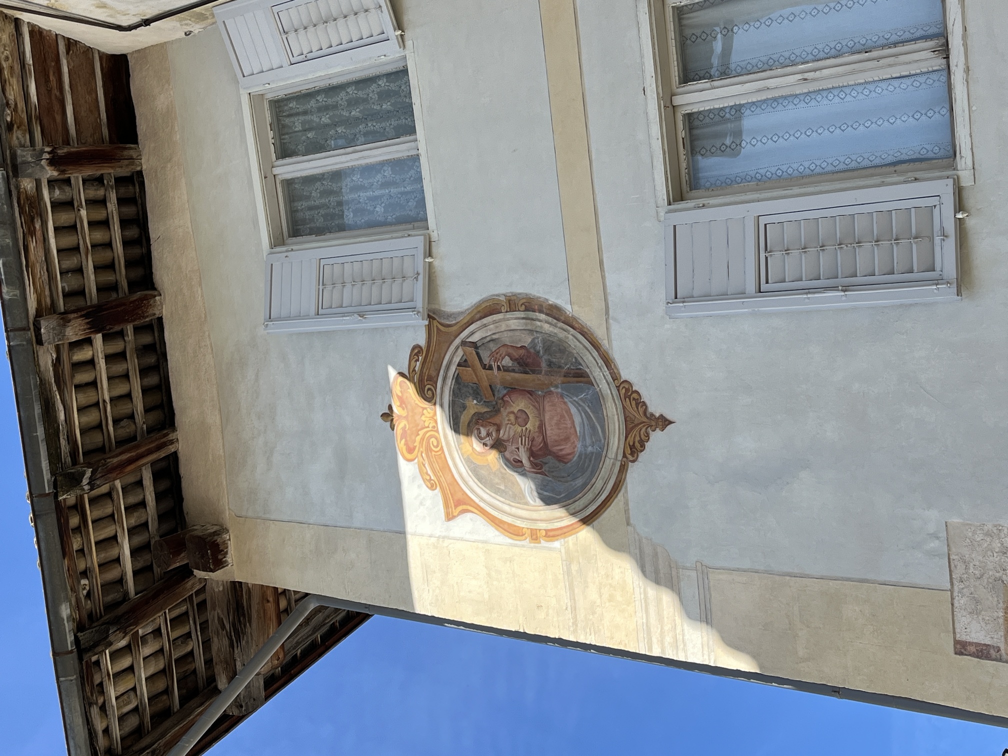 Daiano - affresco del Sacro Cuore.