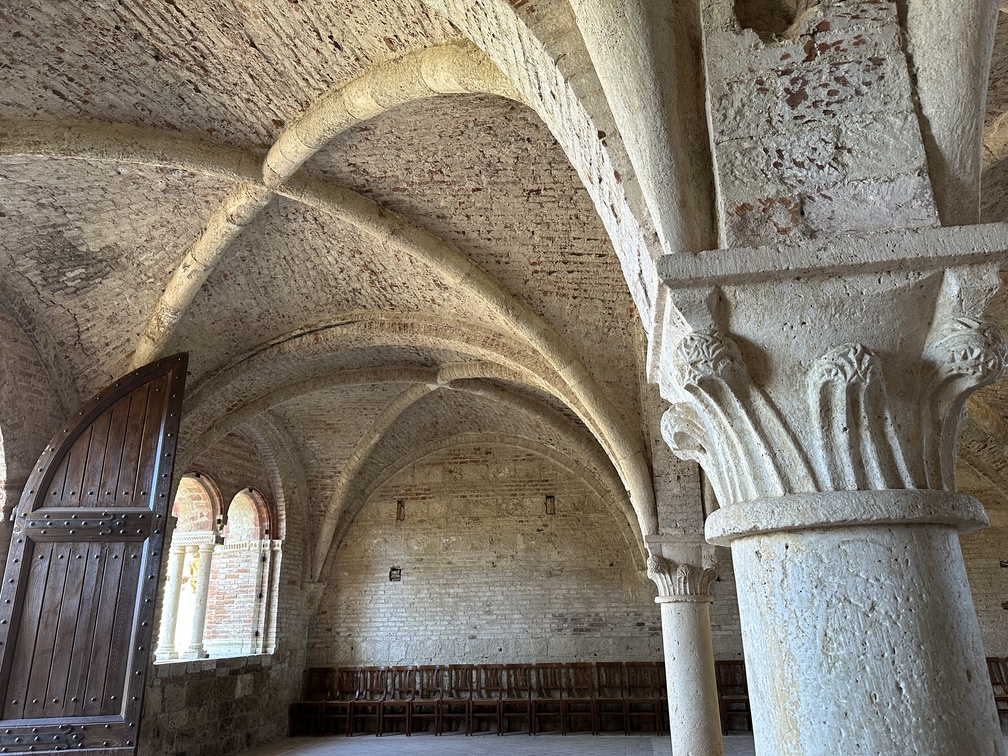 Abbazia di San Galgano - sala capitolare.