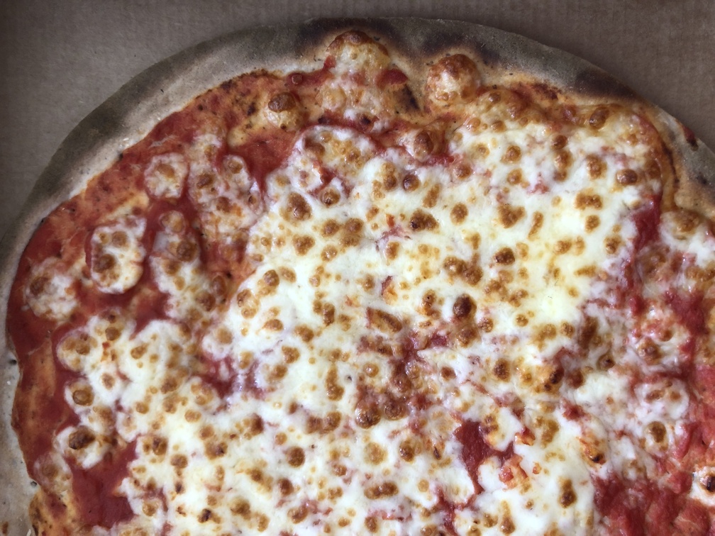 La Salera a Cavalese - pizza margherita senza glutine.
