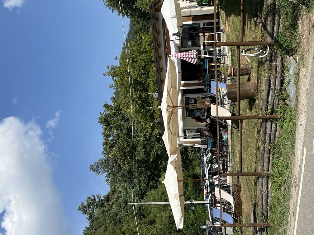 Castel dell'Alpi - Bar Gelateria La Spiaggetta.